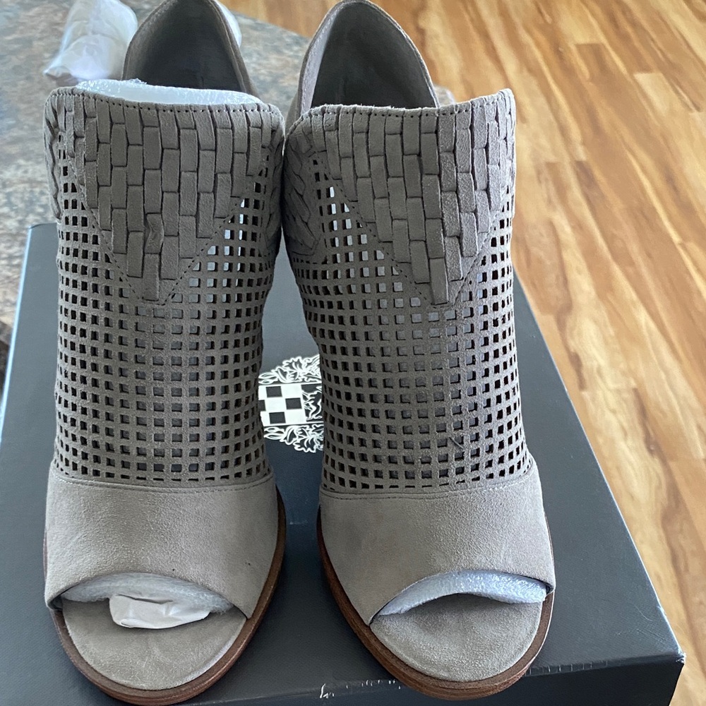 Vince Camuto Storm Grey Peep-Toe Block Heels
Never Worn - Picture 4 of 10